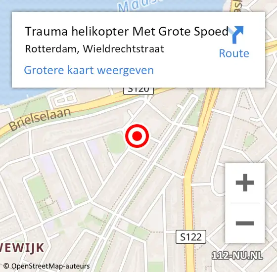 Locatie op kaart van de 112 melding: Trauma helikopter Met Grote Spoed Naar Rotterdam, Wieldrechtstraat op 15 april 2024 23:31