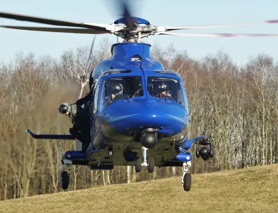 Politiehelikopter onderweg vanuit Maasvlakte Heliport | 28 maart 2024 9:51