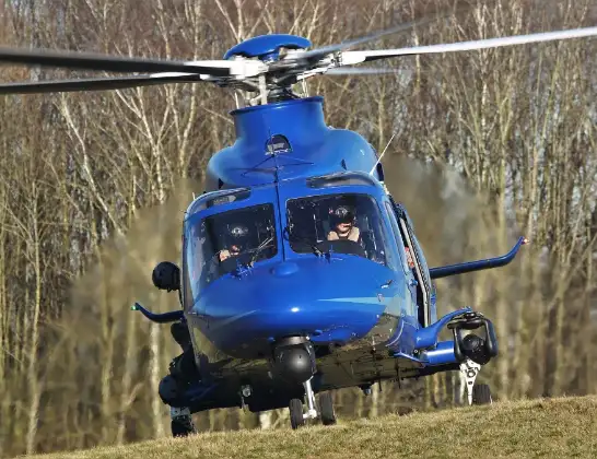 Politiehelikopter onderweg vanuit Ravenswaaij | 29 april 2024 14:56